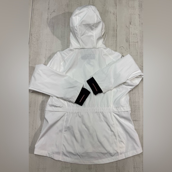 Tommy Hilfiger Women's Lightweight Windbreaker Jacket with Stand Collar - Picture 2 of 10